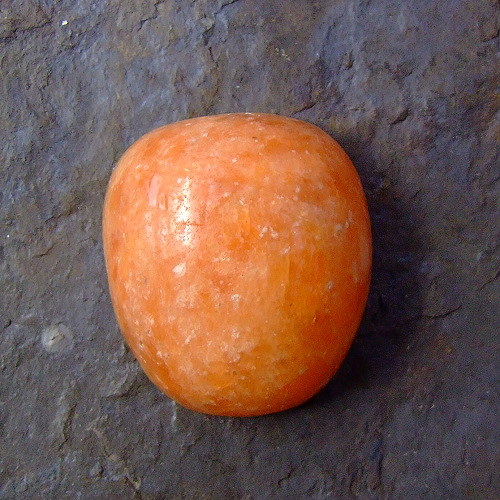 Kalcit- kabošon č .111 — foto 1