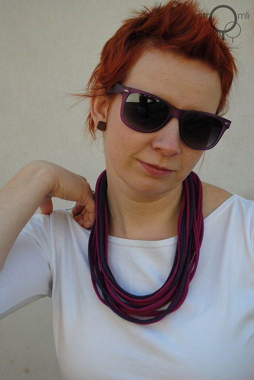 Náhrdelník lila fialový — foto 1