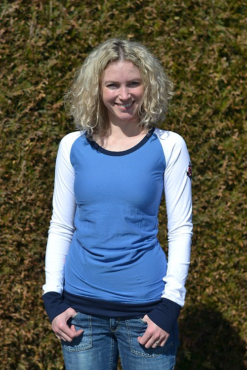 Tříbarevné tričko — foto 1
