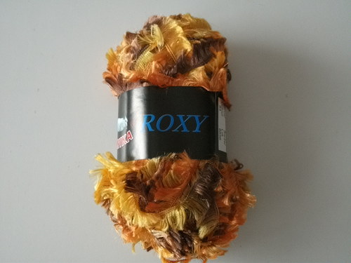 Pletací příze ROXY - peříčková, b.84 — foto 1