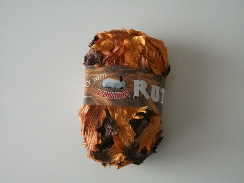 Příze RUBY, peříčková, b. 15 — foto 1