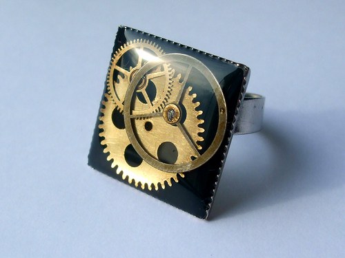 Steampunkový prsten — foto 1