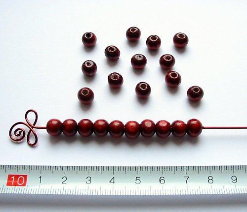 Dřevěné kuličky rezavé, průměr 8 mm, 50 ks — foto 1