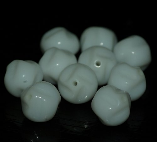 Skleněné korálky - 10 kusů — foto 1