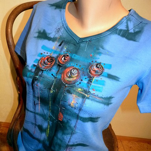 Triko "drobné kytiČky", L (XL) — foto 1