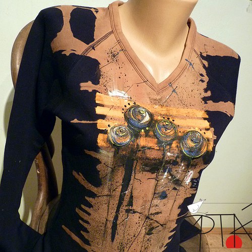 Triko "drobé kytiČky", XL — foto 1
