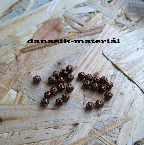 MĚDĚNÉ FILIGRÁNOVÉ KORÁLKY 4mm