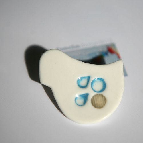 Porcelánče Drop'n'Dot (porcelánová brož) — foto 1