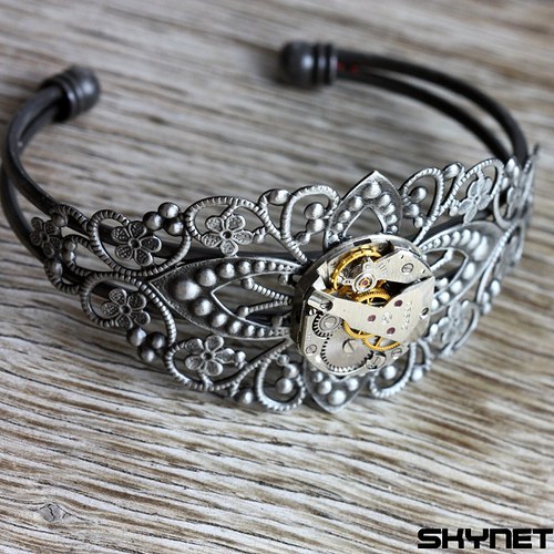 Steampunk náramek — foto 1