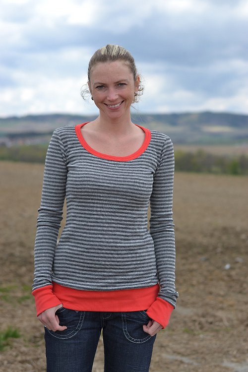 Pruhované tričko — foto 1