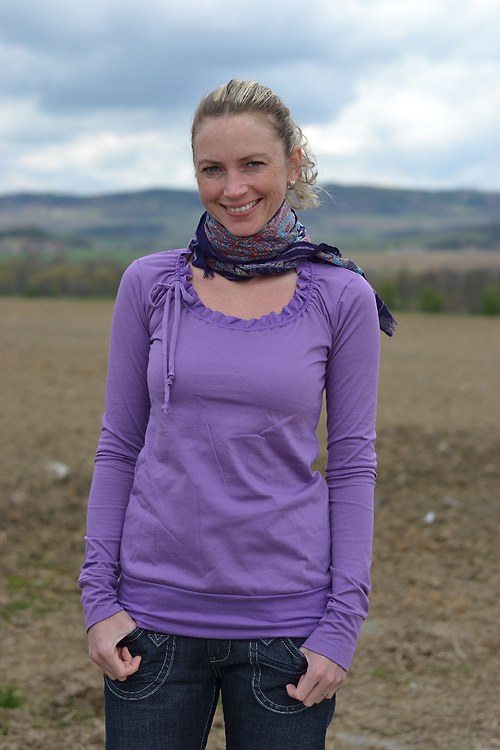 Fialové tričko — foto 1