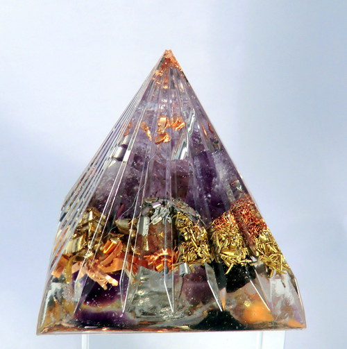 Orgonit - Velká pyramida/Broušená - Ametyst — foto 1