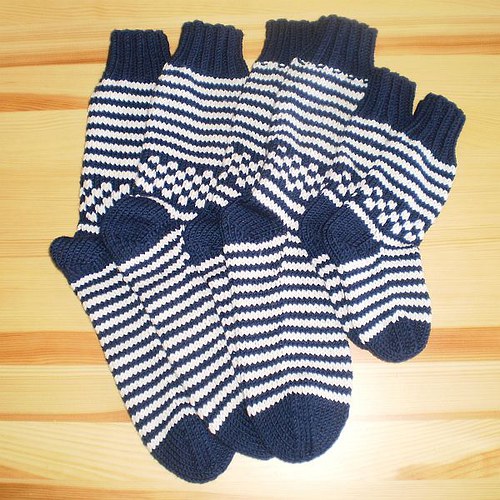 Ručně pletené ponožky do spacáku — foto 1