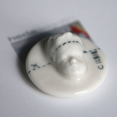 Nejde mi do hlavy... (porcelán.brož) — foto 1