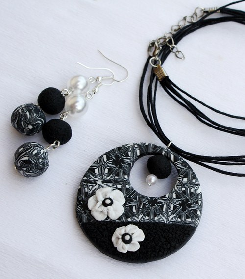 Black & Whitte souprava — foto 1