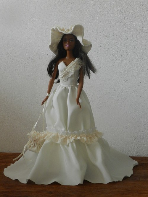 Šatičky pro Barbie — foto 1