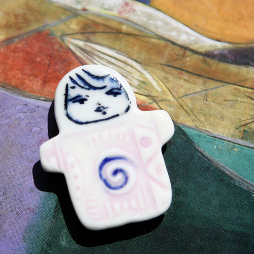 Spiral ONO (porcelán.brož) — foto 1