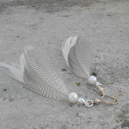 White- peříčkové náušnice — foto 1