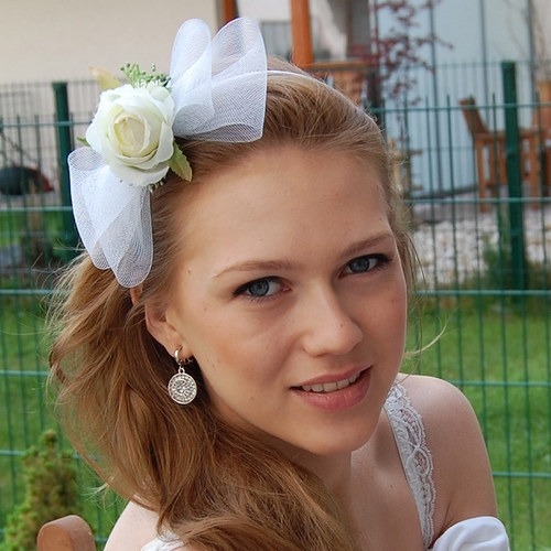 Svatební mašlička ... čelenka — foto 1