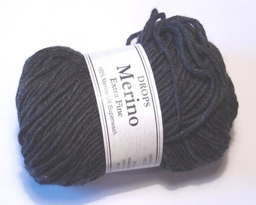 Pletací příze DROPS MERINO Extra fine (52) — foto 1