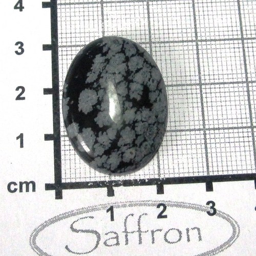 Obsidián vločkový , kabošon 2,2 x 3cm, č.15 — foto 1