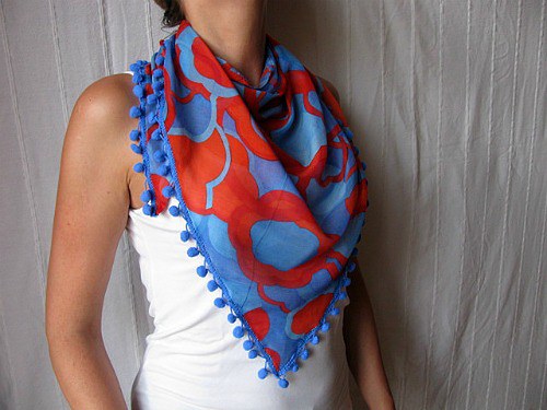 Červenomodrý šátek — foto 1