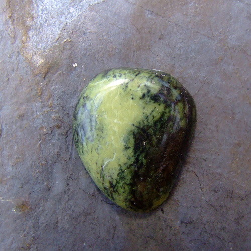 Serpentyn chytha, kabošon č.248 — foto 1