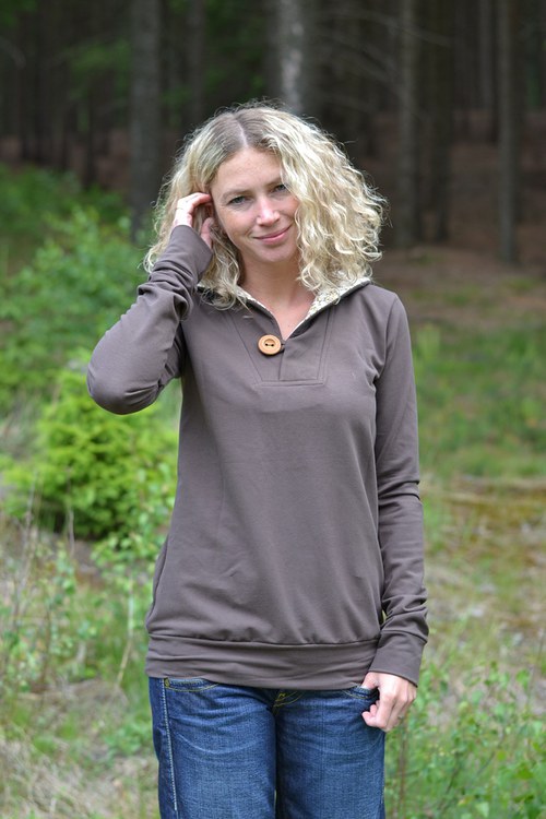 Hnědá mikina — foto 1