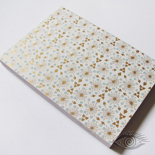 Kreativní papír - 11,4 x 16,5 cm (zlaté zdobení)