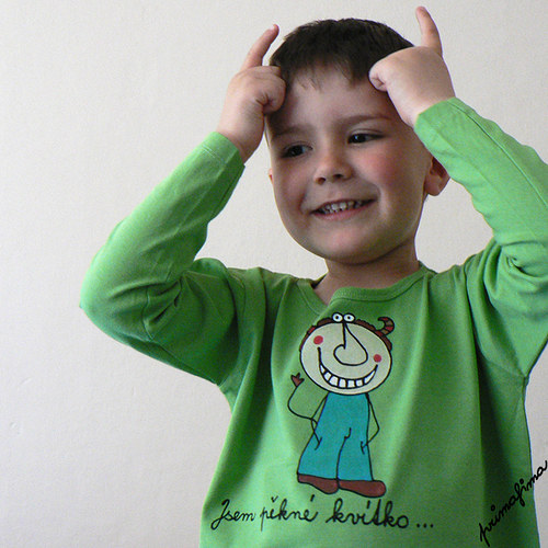 Triko s čertíkem - 4 roky — foto 1