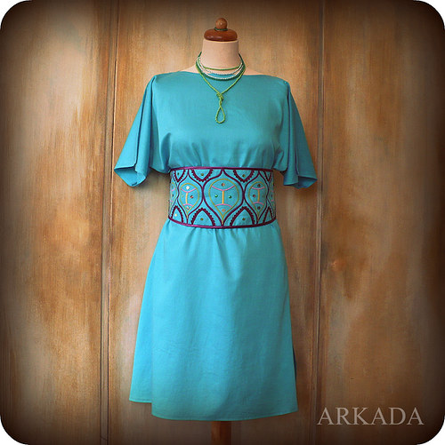Arabiana - šaty — foto 1