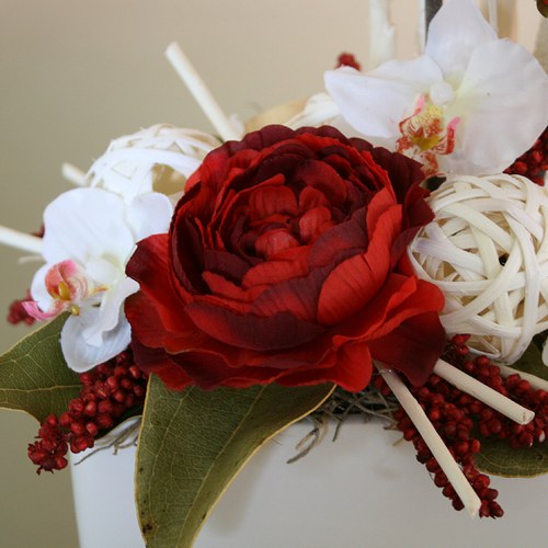 Celoroční dekorace - Ranunculus s orchidejemi II. — foto 1