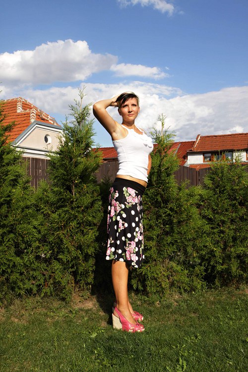 Sukně — foto 1