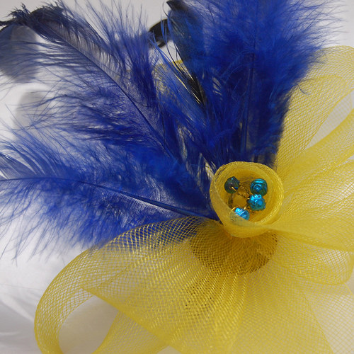 Žlutá růže ... fascinator — foto 1