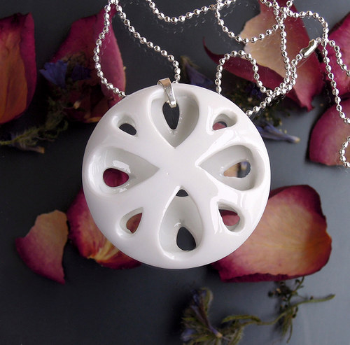 White flower 15 — foto 1