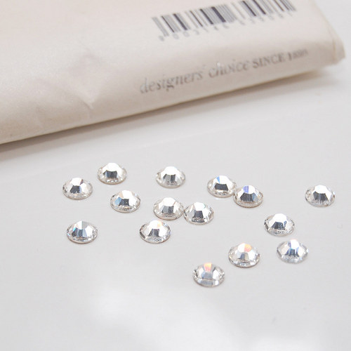 Swarovski kamínky SS30 cena za 10 kusů