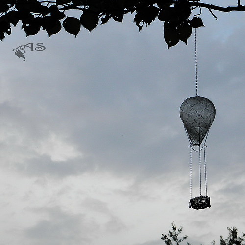 Černobílý s perletí, horkovzdušný............ — foto 1