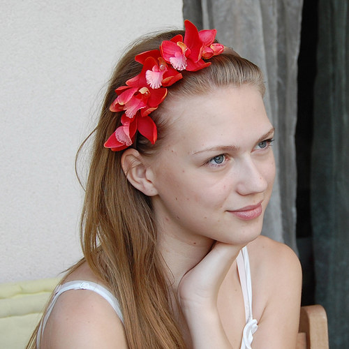 Větvička červené orchidejí ... čelenka — foto 1
