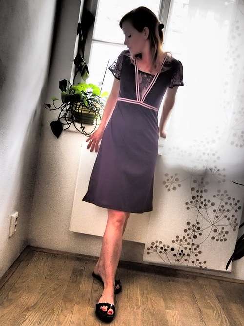 Fialové s krajkou — foto 1