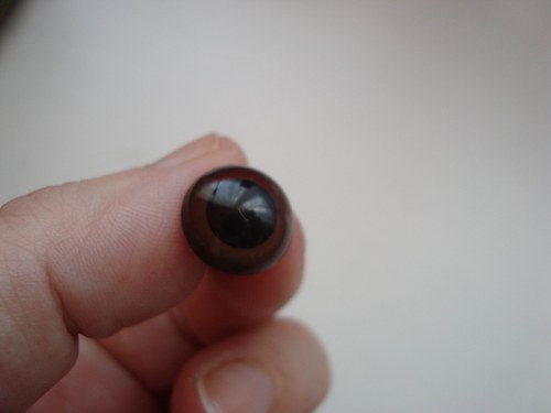 Plastová očka 12 mm - hnědá — foto 1