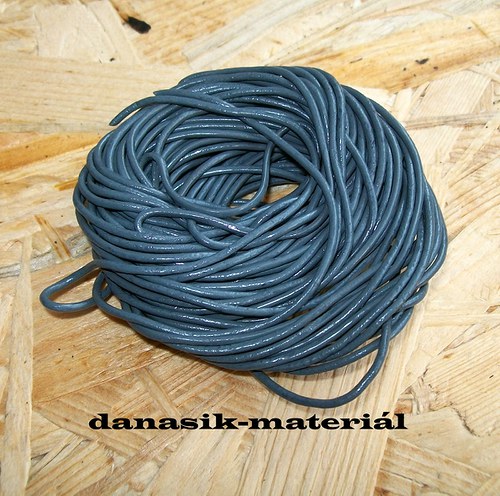 KOŽENÁ ŠŇŮRKA ŠEDÁ - METRÁŽ - 1,5 mm — foto 1