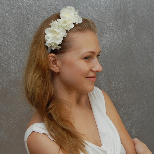 Bílým šeříkem omámení ... čelenka — foto 1