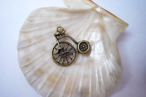 Bronzové kolo , velociped 2ks — foto 1