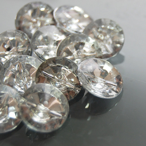 Knoflík krystal NK-59