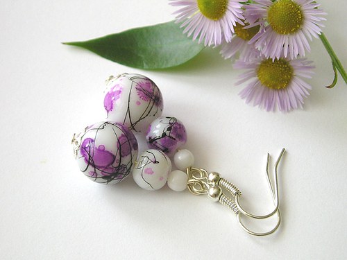 Fialové mramorované náušnice... — foto 1