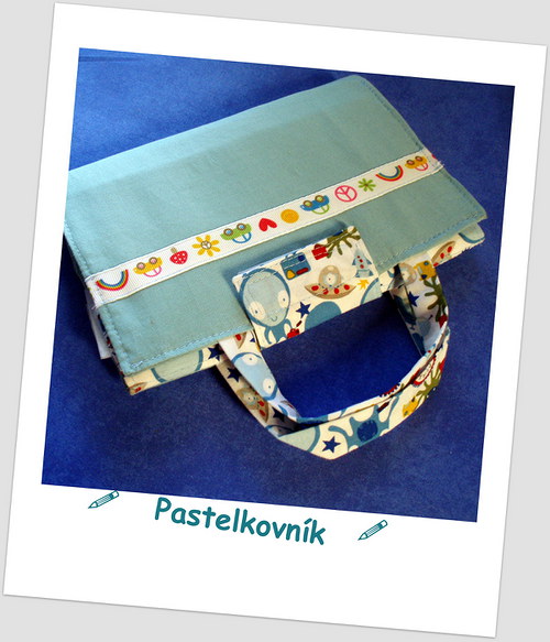 Pastelkovník - ufounci — foto 1
