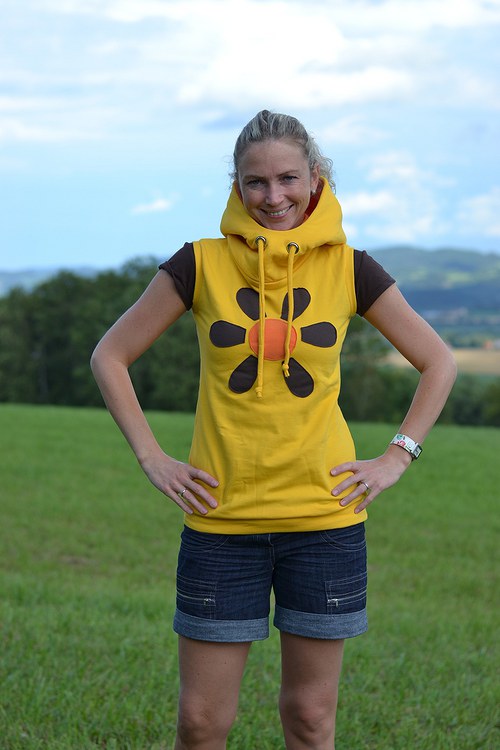 Žlutá vesta — foto 1