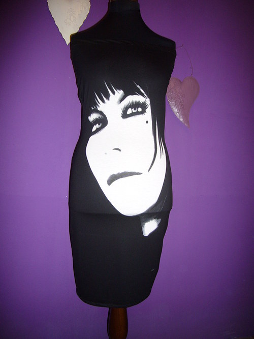 Gothic face - velikost 42 — foto 1