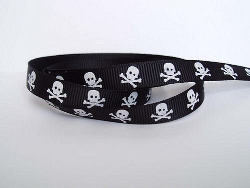 Stuha "skull in black" — foto 1