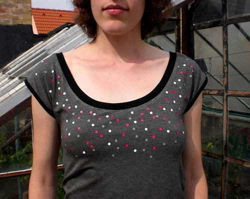Šedé s bodkami (M) — foto 1